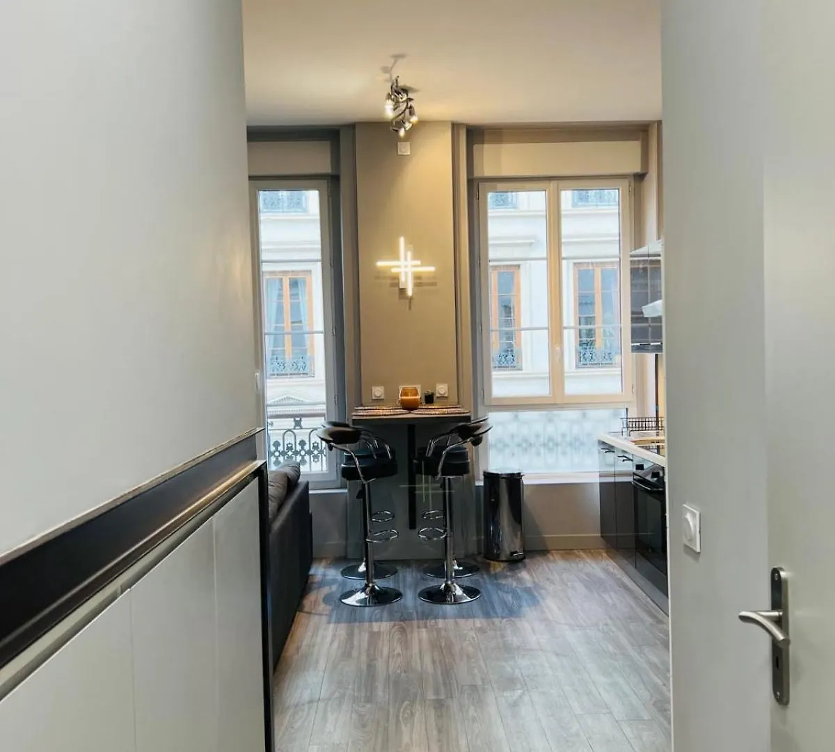 Cosy Massena Apartment - Parc Tete D'Or Lyon 0*,